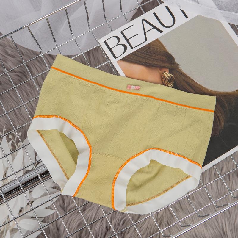 Pack Of 3 New Essential Soft Cotton Breathable Little Crotch Border Linen Panties For Girls And Women's