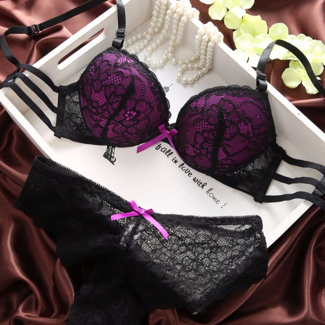 Lace Embroidered Paded Push-Up Bra set